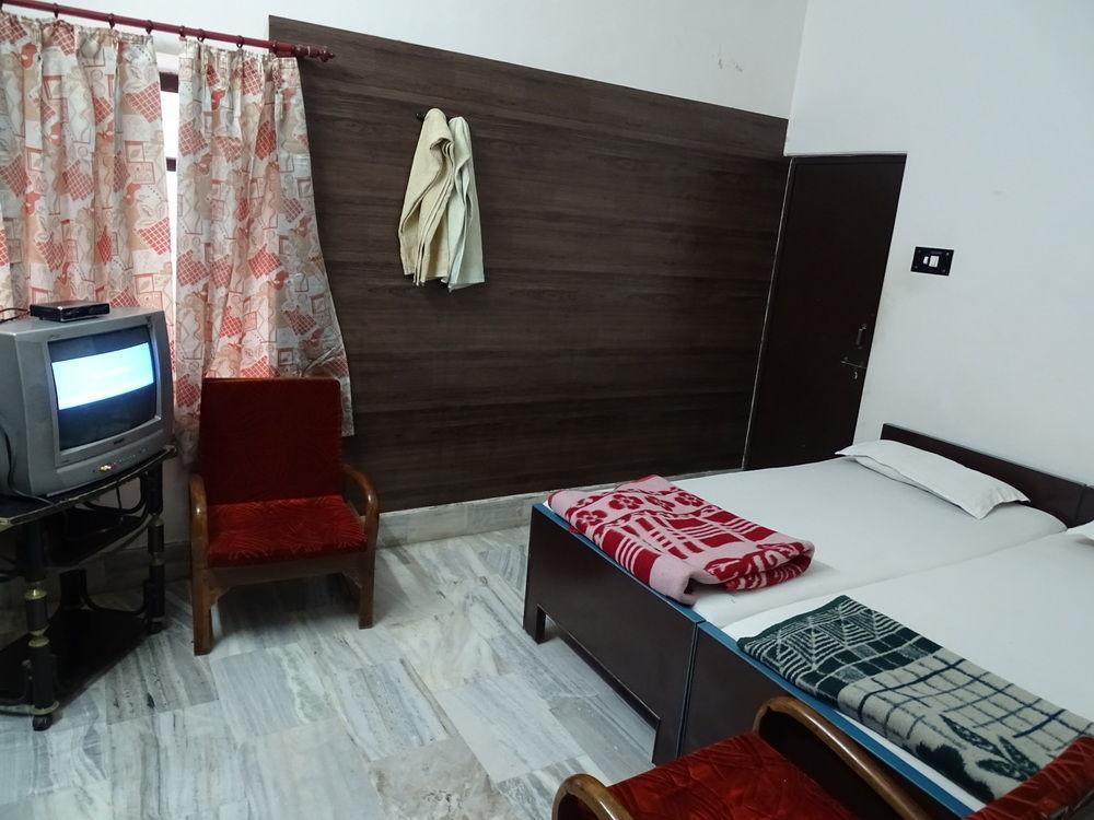 Teerth Guest House Varanasi Exterior foto